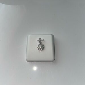 Elegant Silver Pendant Moissanite Necklace